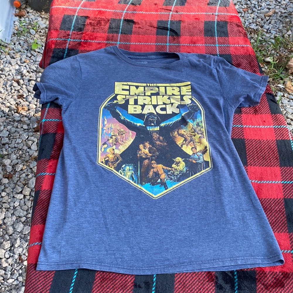 The empire strikes back T-shirt # 199